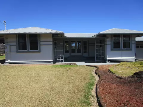 390 Mohouli St, Hilo, HI 96720
