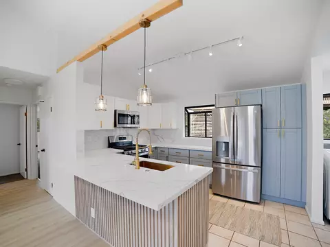 68-1930 Puu Nui St, Waikoloa, HI 96738