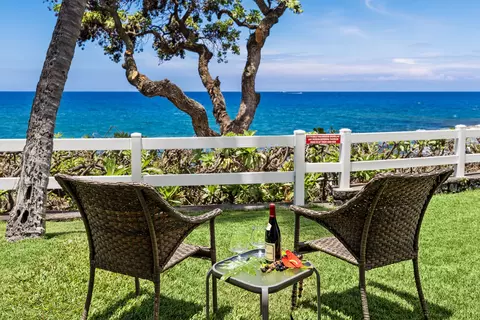 75-6040 Alii Dr #108, Kailua Kona, HI 96740