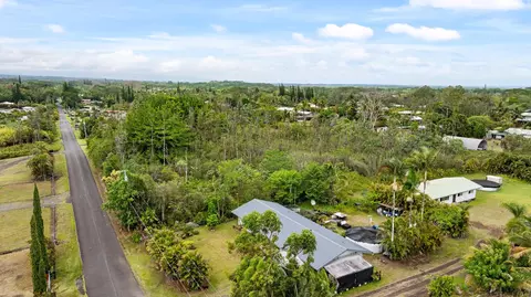 15-1499 27th Ave, Keaau, HI 96749