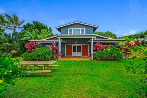 5-461 Kuhio Hwy #B, Kilauea, HI 96754