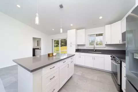 15-2022 28th Ave, Keaau, HI 96749