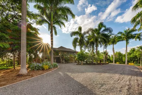 77-355 Hoomaluhia Dr, Kailua Kona, HI 96740