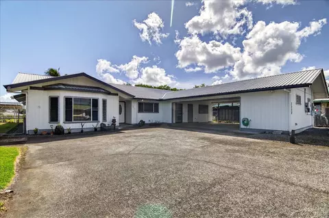 1317 Kumuwaina Pl, Hilo, HI 96720