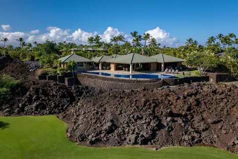 68-135 Pukaua Pl, Kamuela, HI 96743