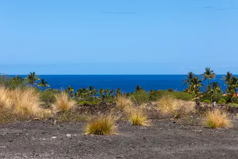 72-178 Kooloaula Pl, Kailua Kona, HI 96740