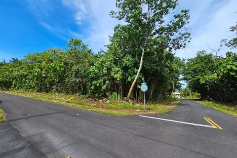 Papai St, Pahoa, HI 96778