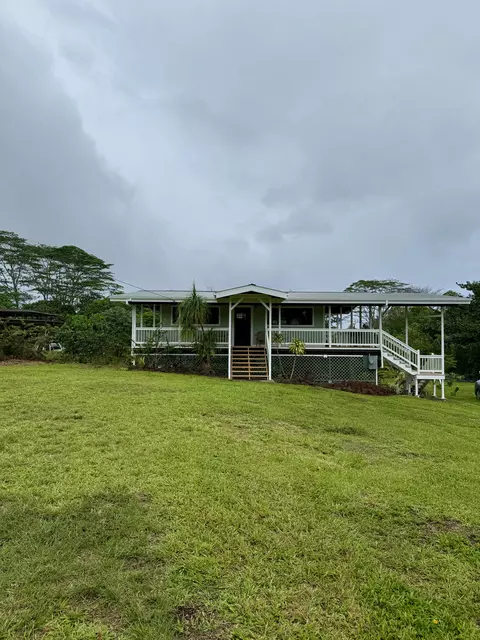 15-1393 17th Ave, Keaau, HI 96749