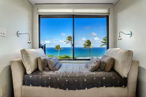 3700 Kamehameha Rd #F2, Princeville, HI 96722