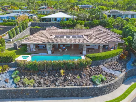 78-7043 Mololani St, Kailua Kona, HI 96740