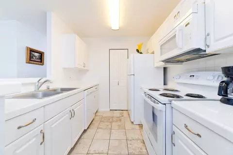 75-6081 Alii Dr #VV102, Kailua Kona, HI 96740