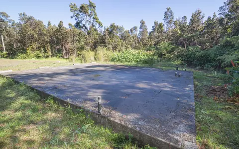 Exterior - 11-3789 6th St, Volcano, HI 96785 photo 2 of 6