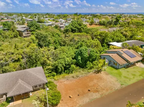 Kahana St, Kapaa, HI 96746
