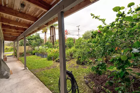 Exterior - 12-154 Mapuana Ave, Pahoa, HI 96778 photo 8 of 13