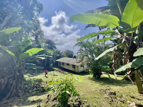 83-5586 Hawaii Belt Rd, Captain Cook, HI 96704