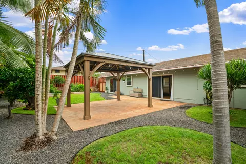 9639 Maule Rd, Waimea, HI 96796