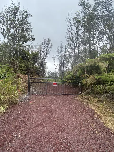 11-2889 Kaleponi Dr, Volcano, HI 96785