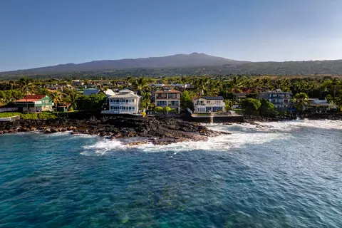 75-5952 Alii Dr, Kailua Kona, HI 96740
