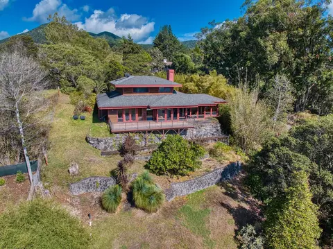 64-5221 Iokua Pl, Kamuela, HI 96743