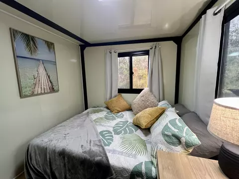 Bedroom - Undisclosed, Volcano, HI 96785 photo 3 of 4