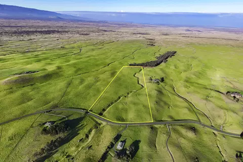 Undisclosed, Kamuela, HI 96743