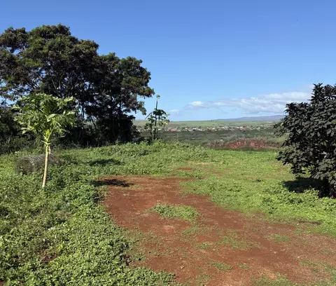 Laulea St, Eleele, HI 96705