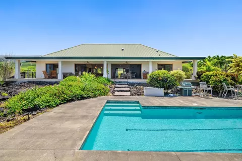 85-5308 Kiilae Rd, Captain Cook, HI 96704