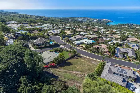 78-7011 Kewalo St, Kailua Kona, HI 96740