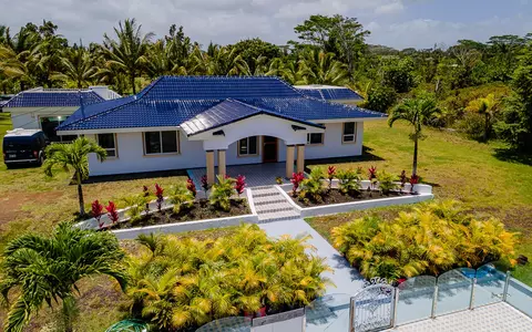 15-1660 3rd Ave, Keaau, HI 96749