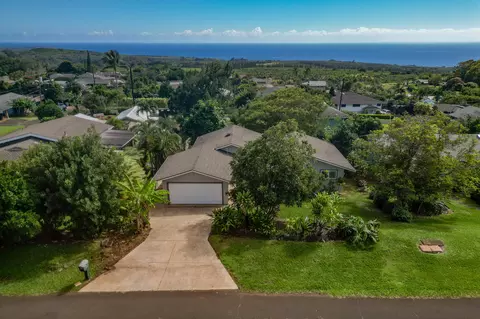 3871 Kilohana St, Kalaheo, HI 96741