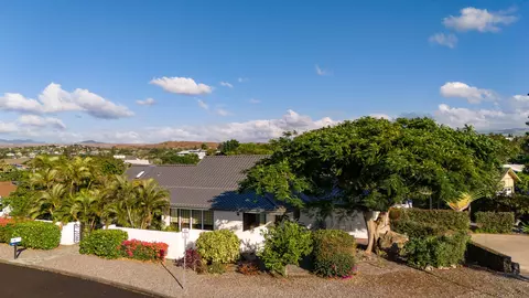 68-3747 Kimo Nui St, Waikoloa, HI 96738