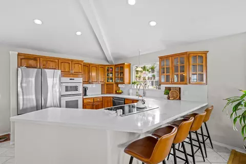 76-6306 Kaheiau St, Kailua Kona, HI 96740
