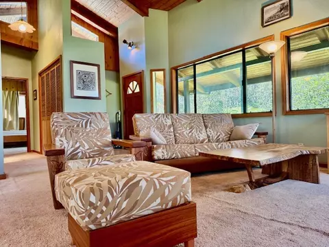 11-3763 10th St, Volcano, HI 96785