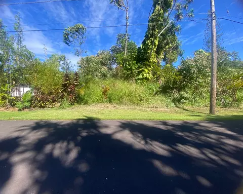S Opelu St, Pahoa, HI 96778
