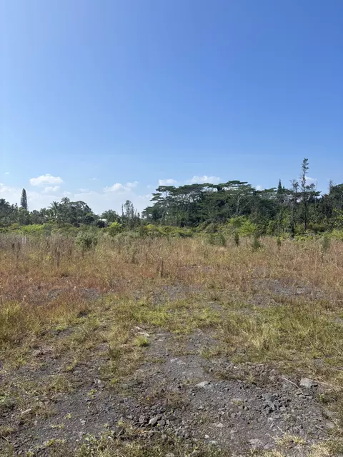 6 Th Ave, Keaau, HI 96749