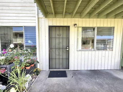 485 Waianuenue Ave #142, Hilo, HI 96720