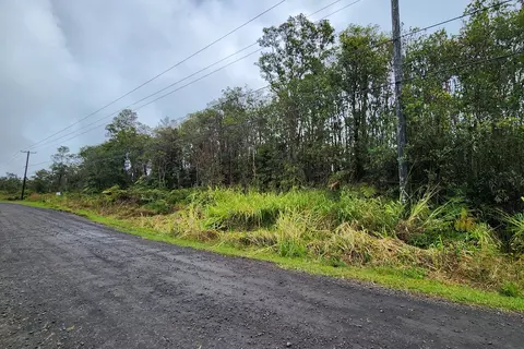 Kaleponi Dr, Volcano, HI 96785