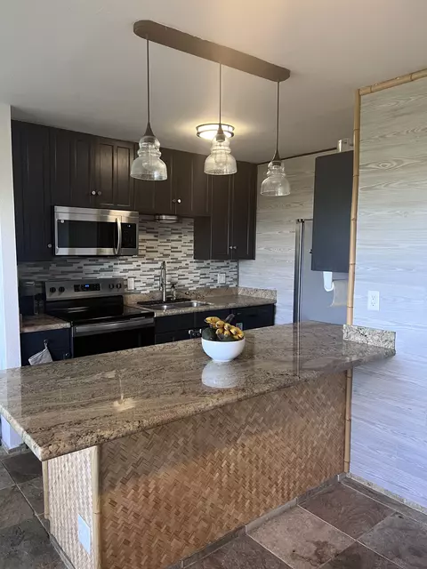 79-7199 Mamalahoa Hwy #106, Holualoa, HI 96725