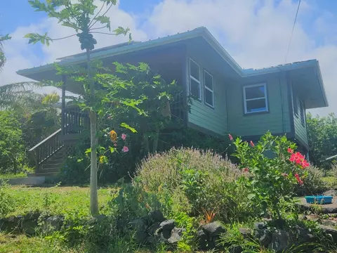 94-6356 Pua St, Naalehu, HI 96772