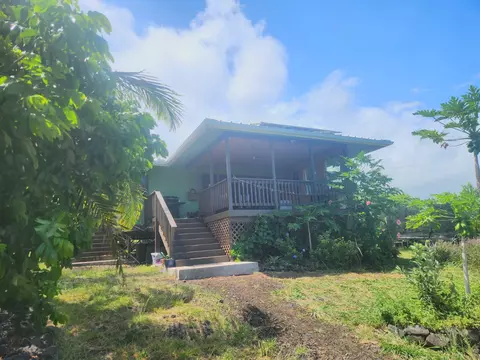 94-6356 Pua St, Naalehu, HI 96772