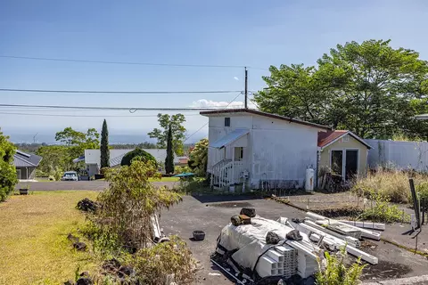 25-197 Pukana La St, Hilo, HI 96720
