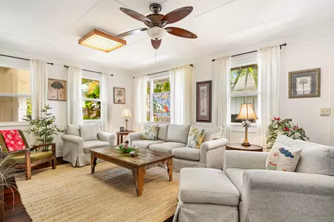 341 Nana Pl #A, Kapaa, HI 96746