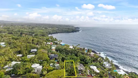 Oleole St, Pahoa, HI 96778