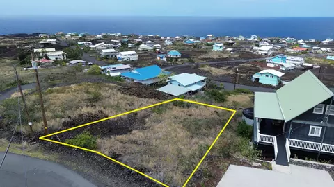 88-1919 Milolii Rd, Captain Cook, HI 96704