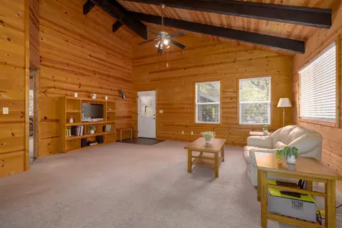 11-3940 Liona St, Volcano, HI 96785