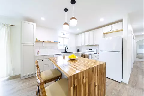 16-2061 Silveroak Dr, Pahoa, HI 96778