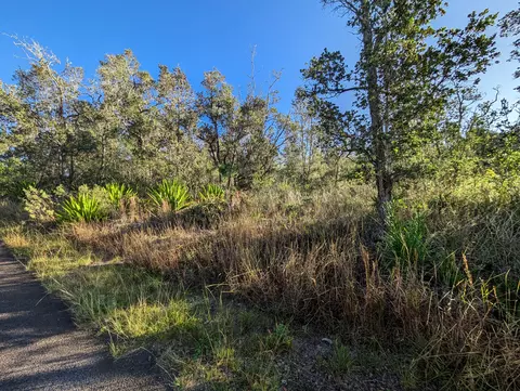 Leilani Pkwy, Ocean View, HI 96737