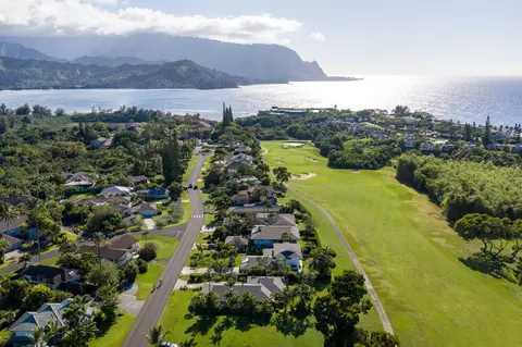 5282 Honoiki Rd, Princeville, HI 96722