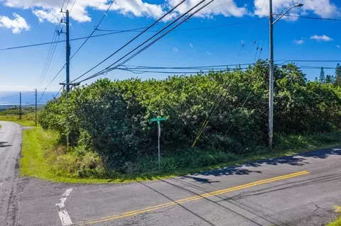 Undisclosed, Naalehu, HI 96772