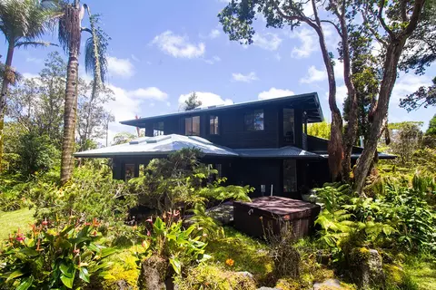 11-3922 D Nahelenani St, Volcano, HI 96785